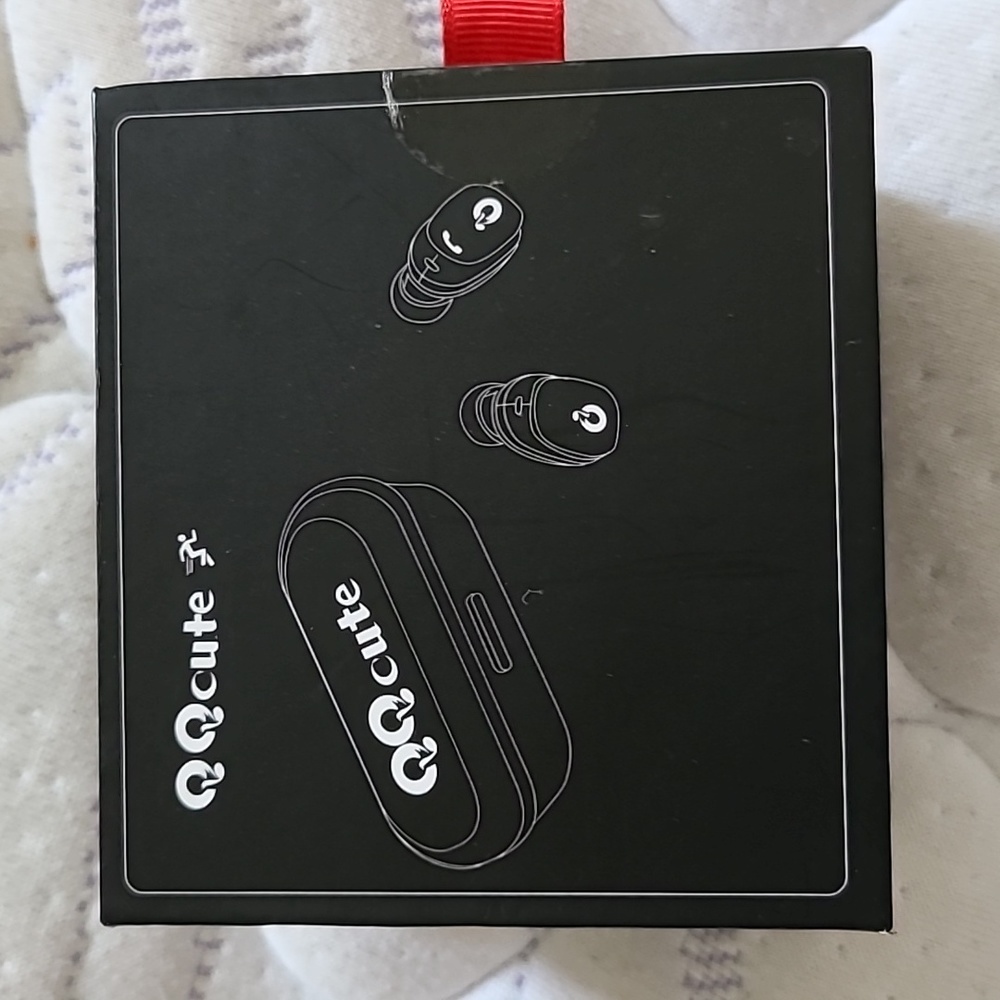 NEVER OPENED Ear Buds